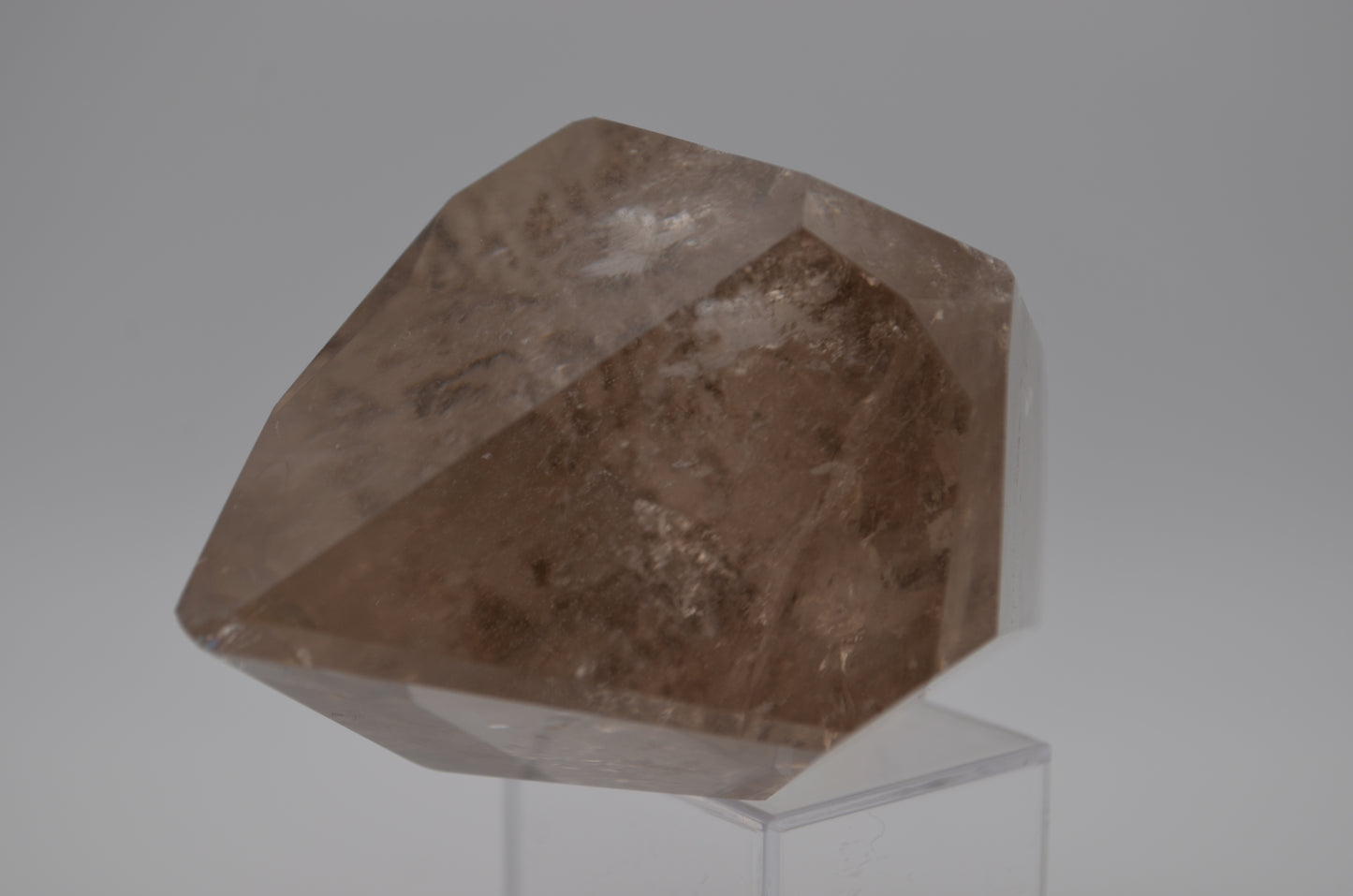 Rutile Smokey crystal quarts