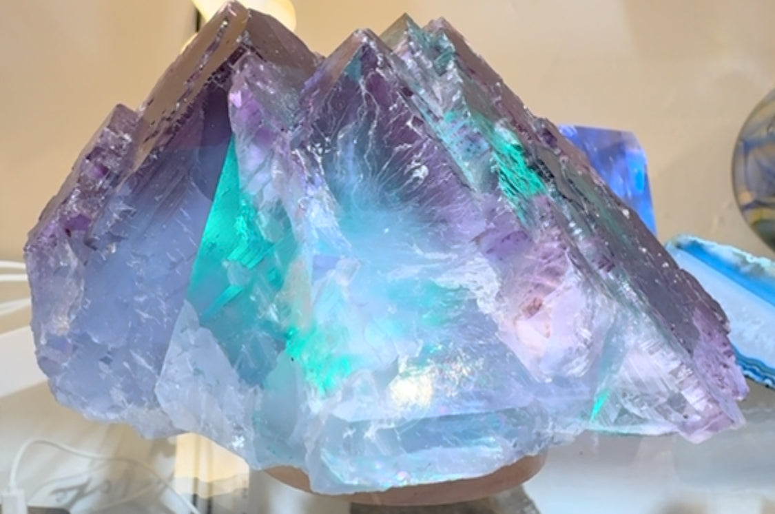 Large high-quality purple, fluoride specimen
