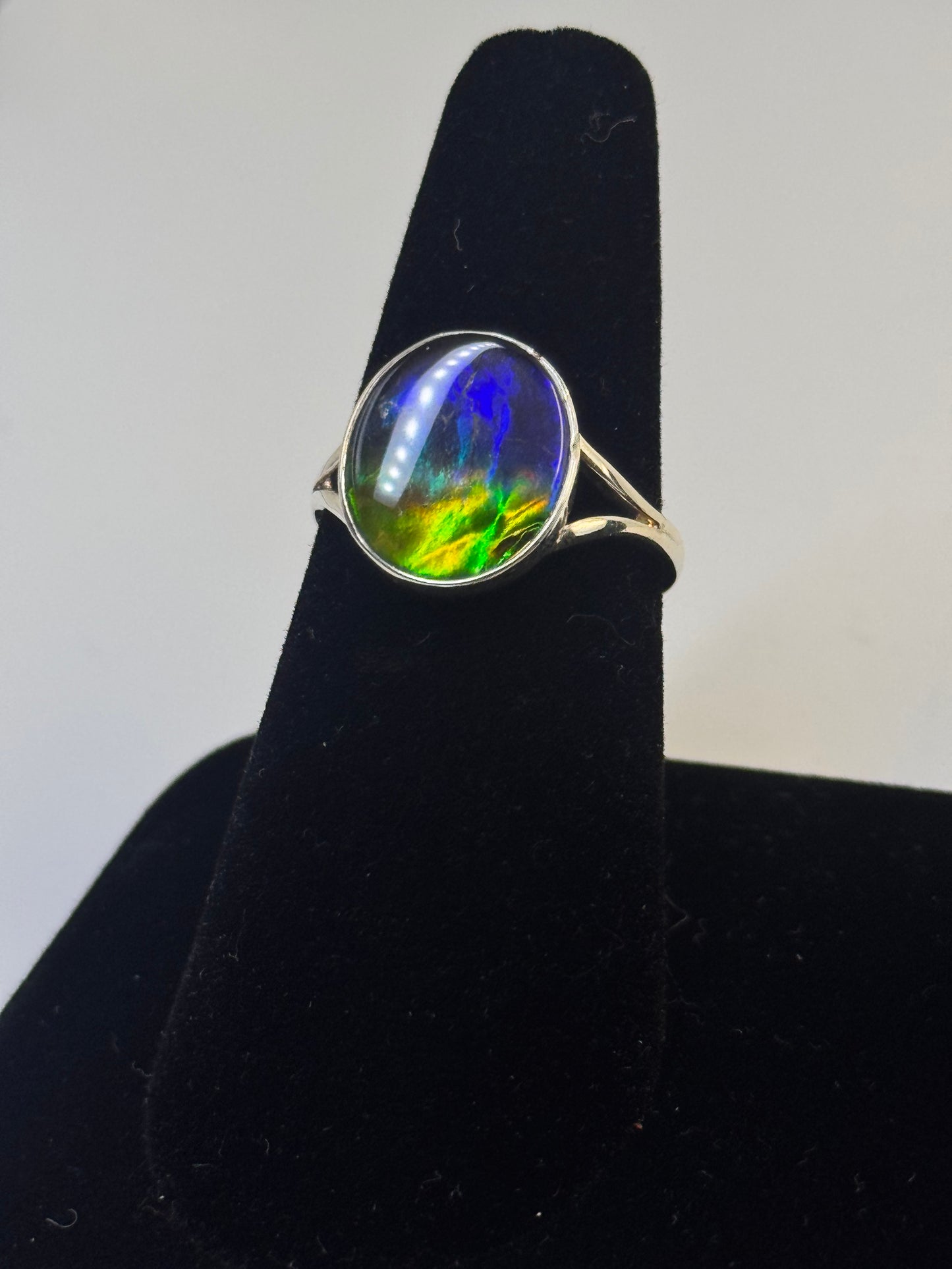 ammolite ring