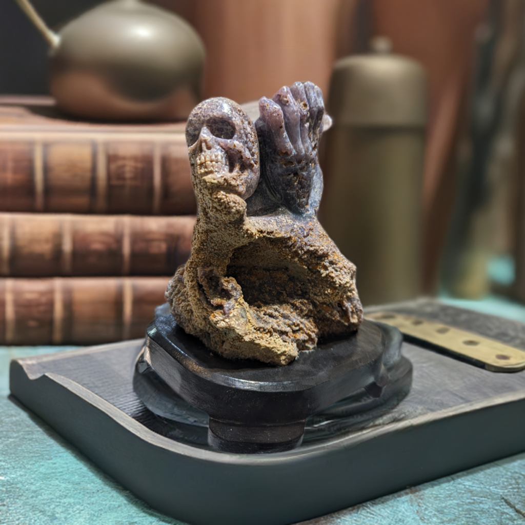 Grape Agate skull Carving