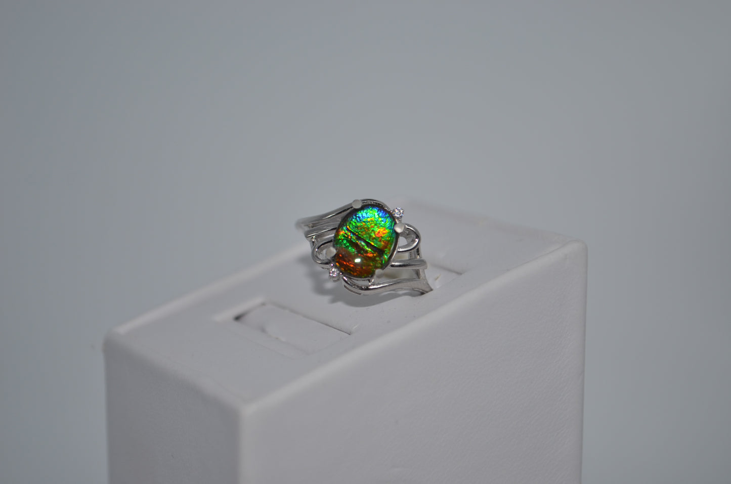 Ammolite ring
