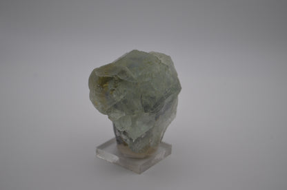clear blue flourite