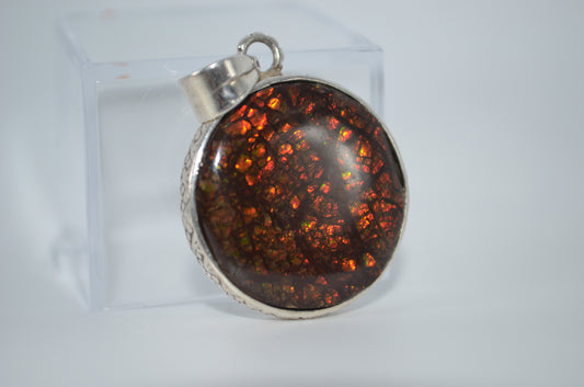 Ammolite pendant