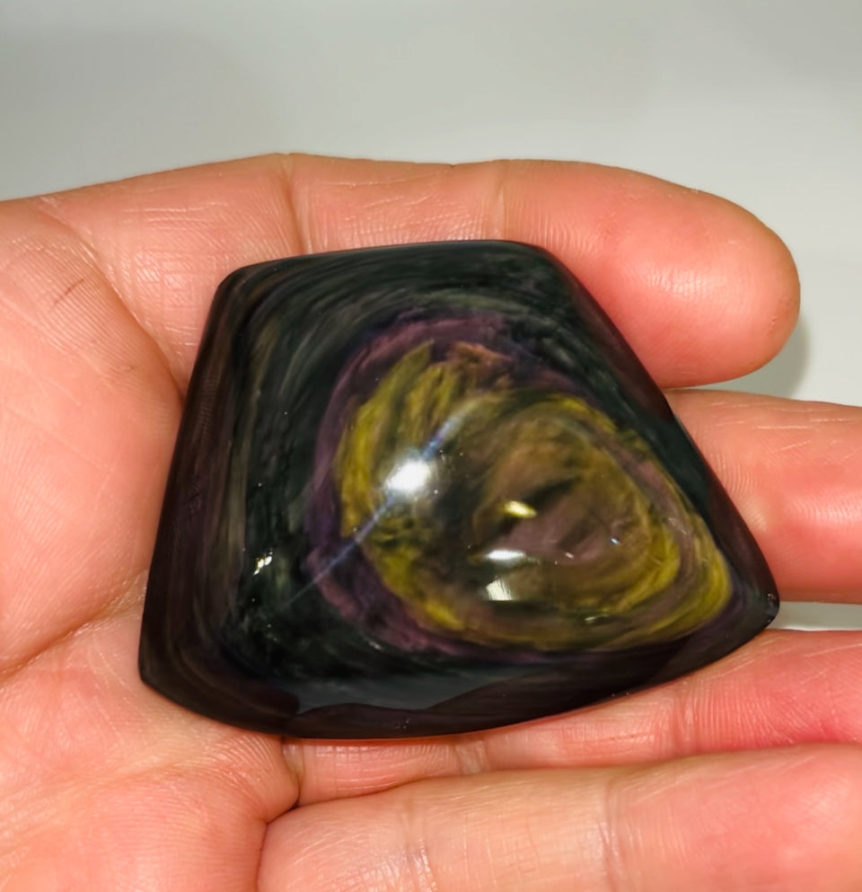 Rainbow Obsidian Palm Stone 36g medium