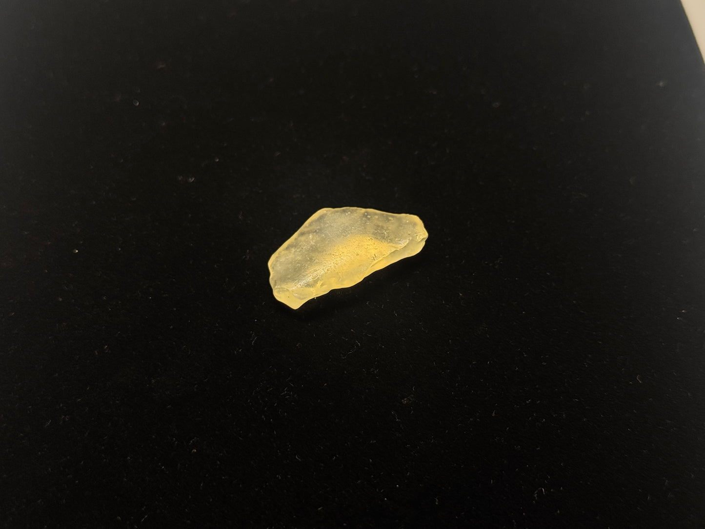 libyan desert glass