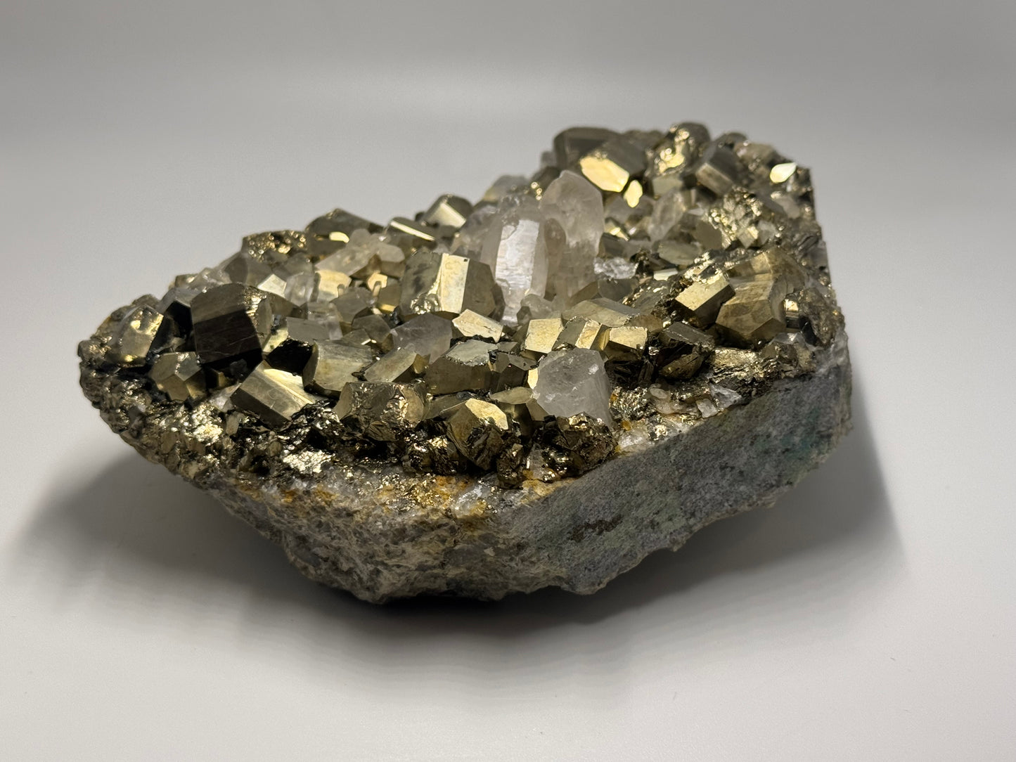 pyrite quartz