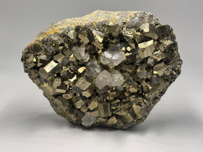 pyrite quartz