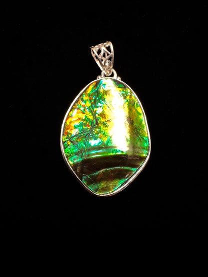 ammolite pendant