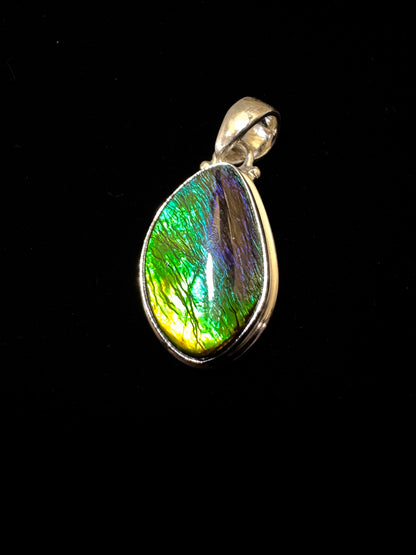 ammolite pendant