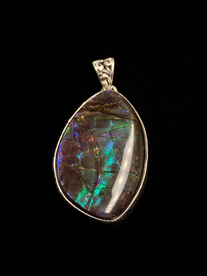 ammolite pendant