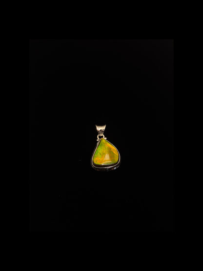 ammolite pendant
