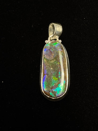 ammolite pendant