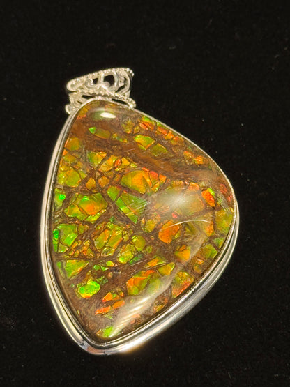 ammolite pendant