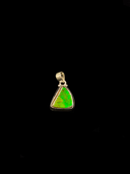 ammolite pendant