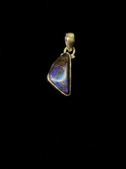 ammolite pendant