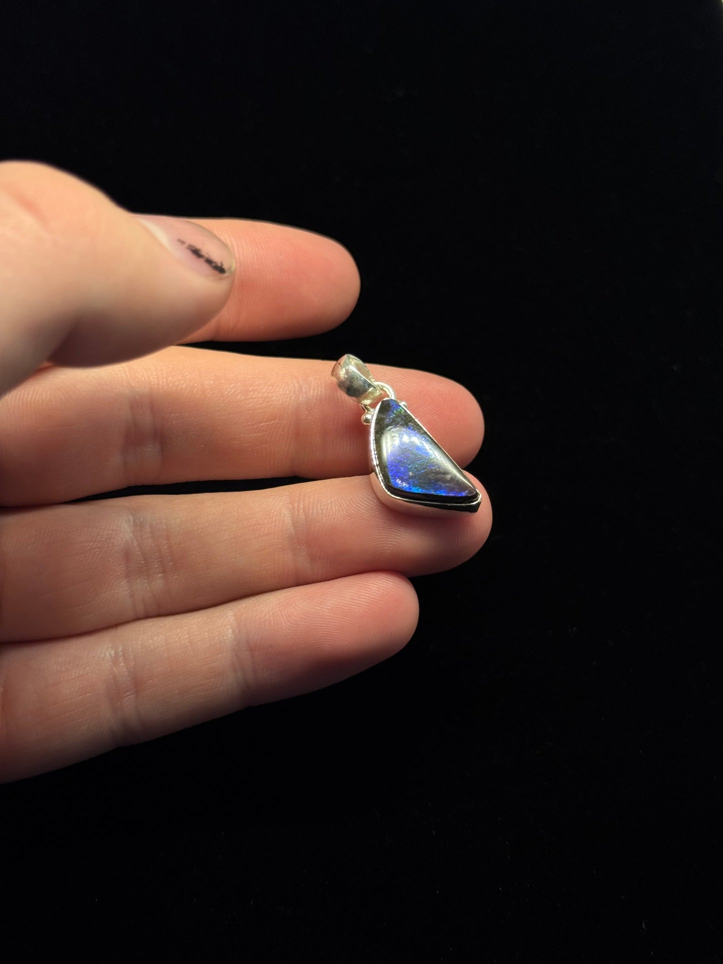 ammolite pendant