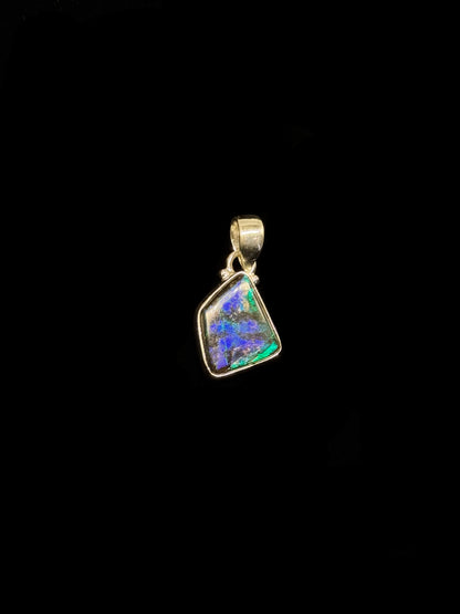 ammolite pendant