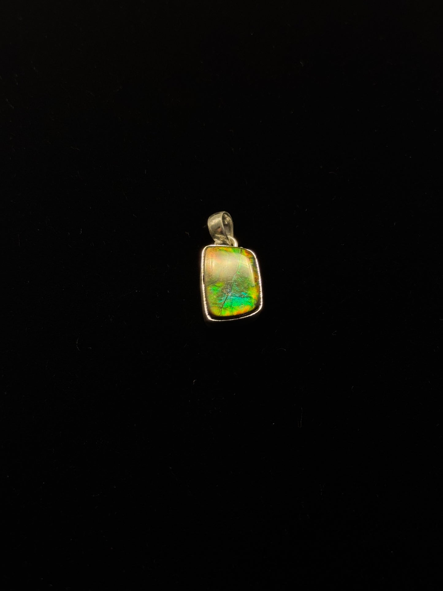 ammolite pendant