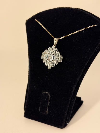 aqua marine pendant