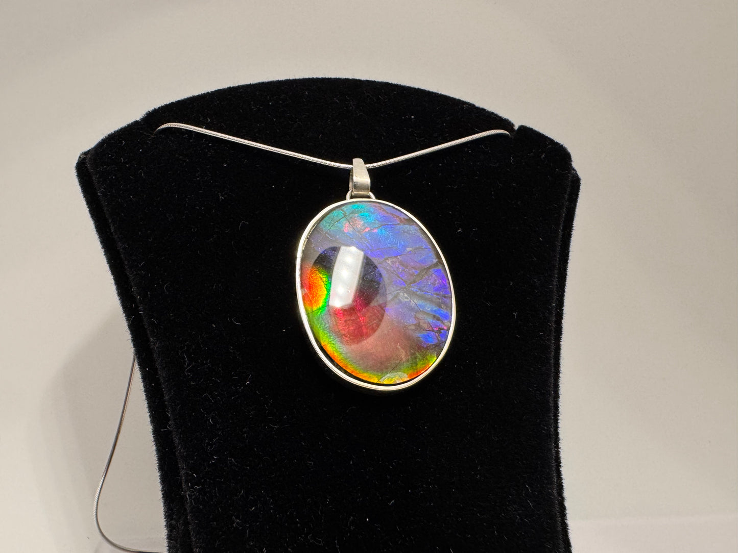 ammolite pendant