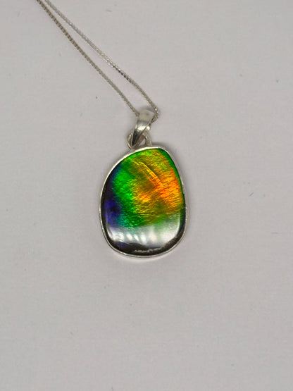 Ammolite pendant