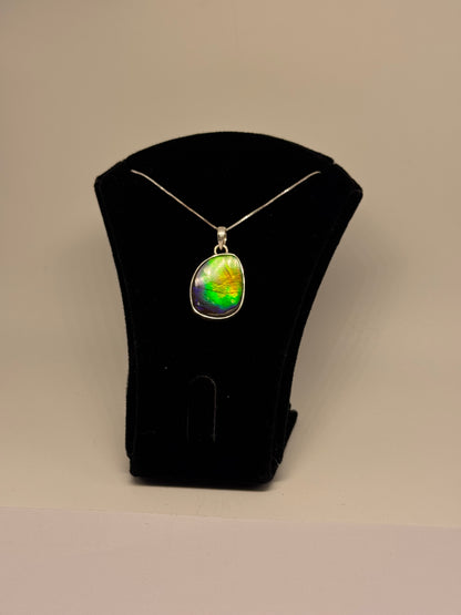 Ammolite pendant