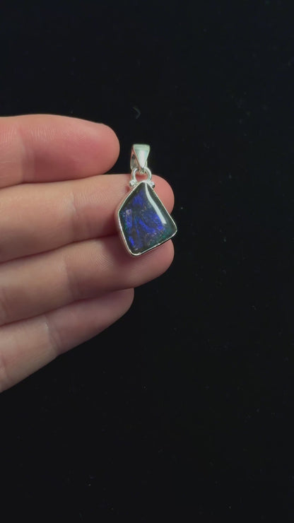 ammolite pendant