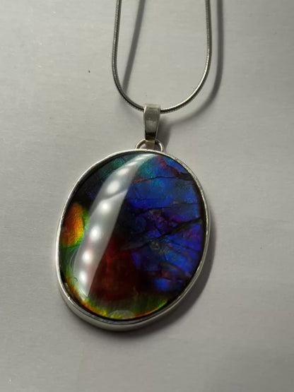ammolite pendant