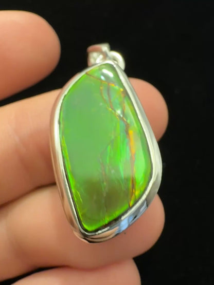 ammolite pendant