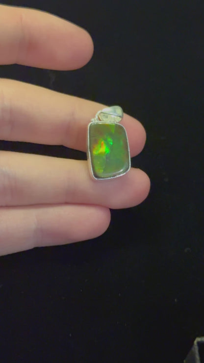 ammolite pendant