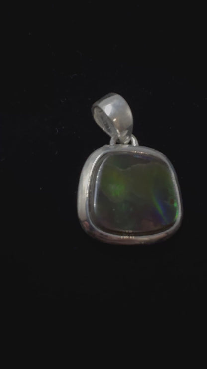 ammolite pendant